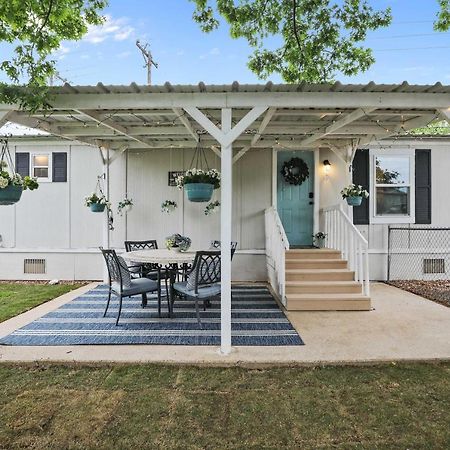 Pet-Friendly Lake Dallas Home Near Lewisville Lake ภายนอก รูปภาพ