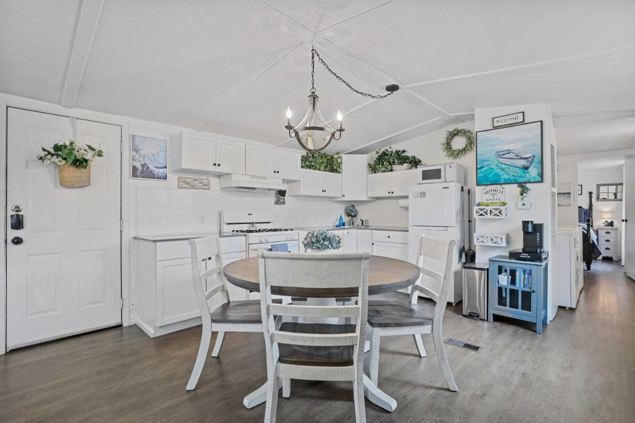 Pet-Friendly Lake Dallas Home Near Lewisville Lake ภายนอก รูปภาพ